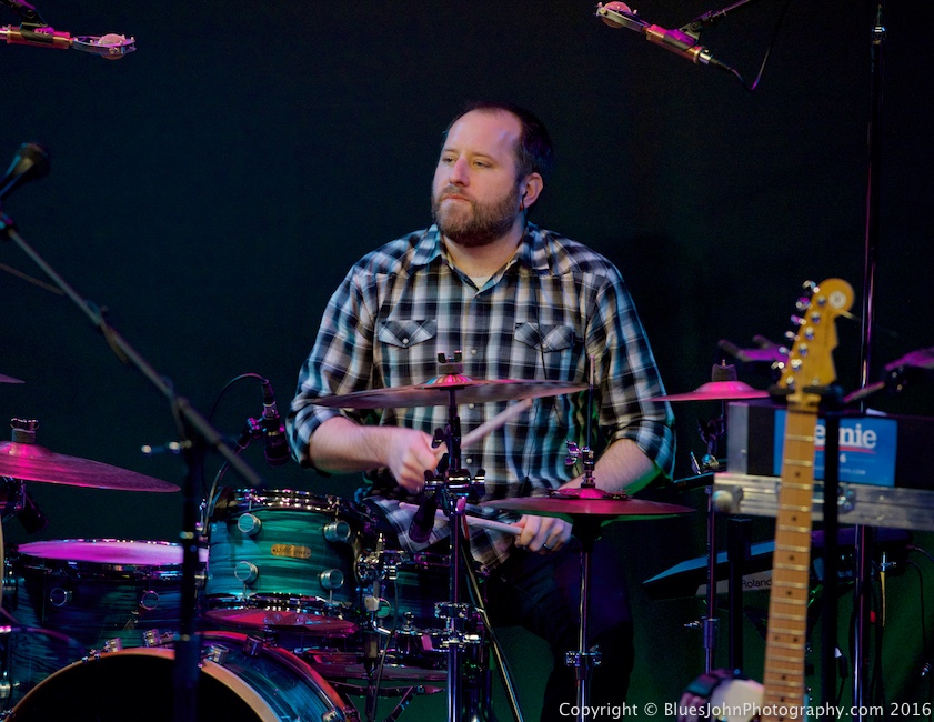 Thao & The Get Down Stay Down, KINK, Bloodworks Live Studio, photo by John Alcala