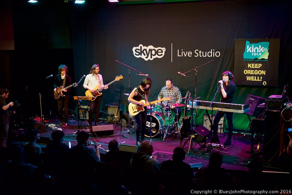 Thao & The Get Down Stay Down, KINK, Bloodworks Live Studio, photo by John Alcala