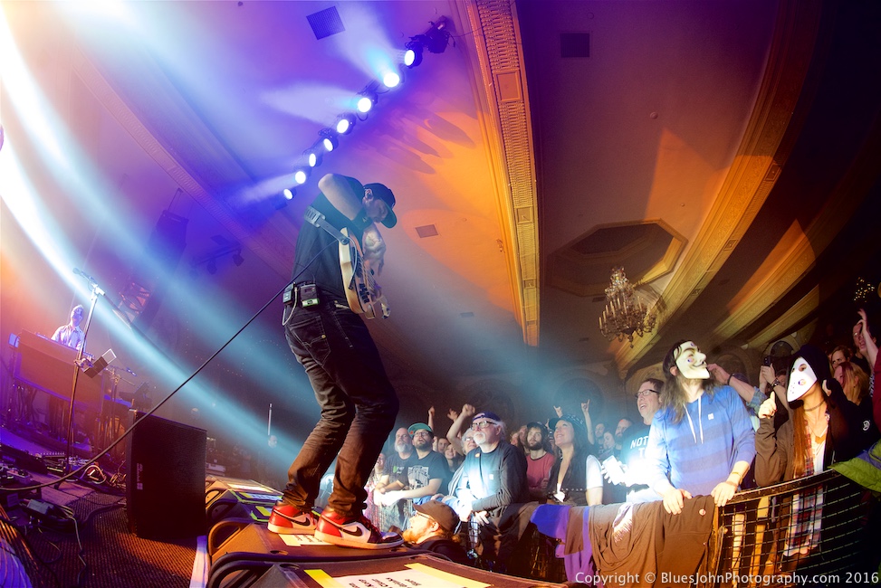 Umphrey's McGee, Crystal Ballroom, photo by John Alcala