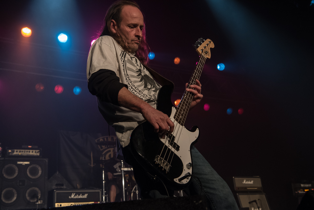 $intax, Roseland Theater, photo by Miss Ellanea