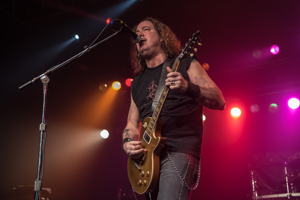 $intax, Roseland Theater, photo by Miss Ellanea