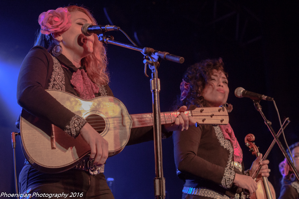 Flor de Toloache, Roseland Theater, photo by Jennifer Boren