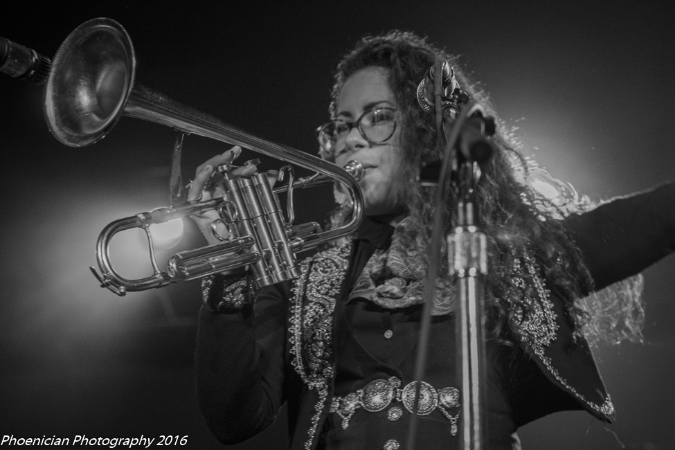 Flor de Toloache, Roseland Theater, photo by Jennifer Boren