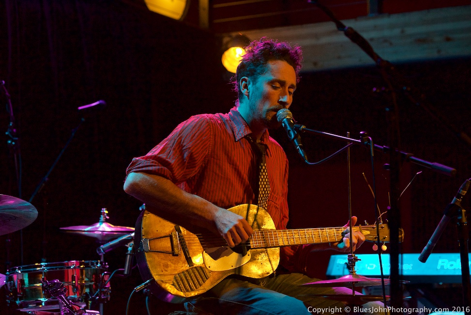 The Suitcase Junket, Mississippi Studios, photo by John Alcala