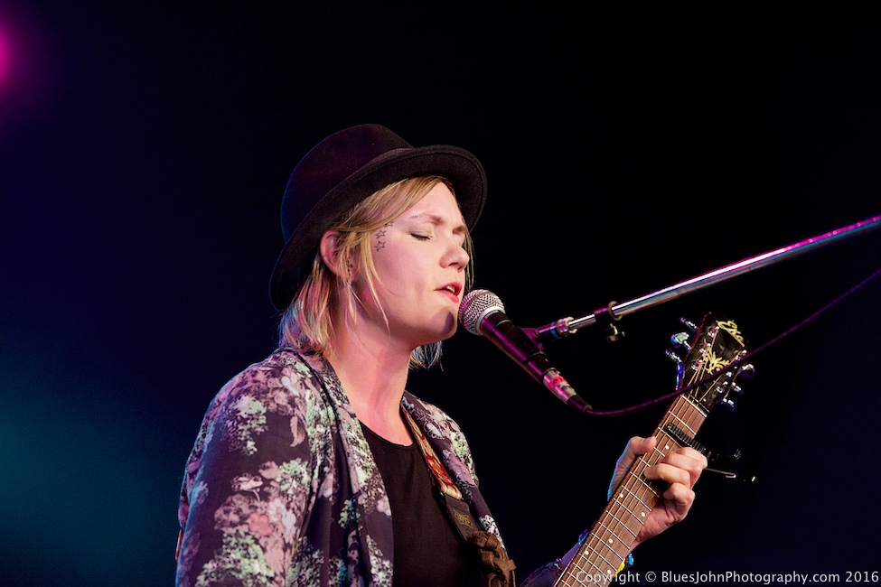 Baskery, Roseland Theater, Soul'd Out Music Festival, photo by John Alcala
