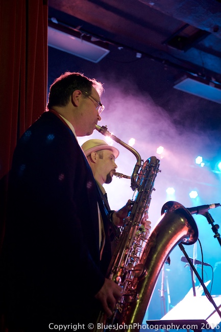 Willie West, Ural Thomas & The Pain, Star Theater, photo by John Alcala