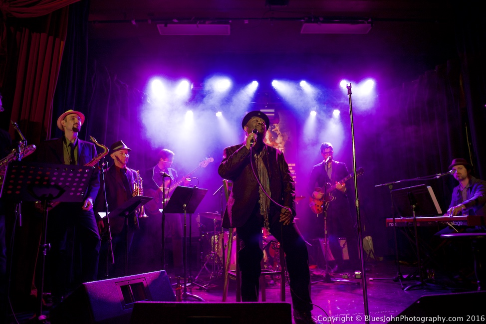 Willie West, Ural Thomas & The Pain, Star Theater, photo by John Alcala