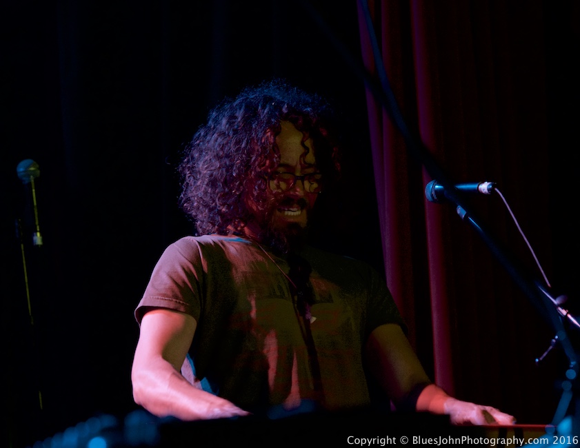 Nolatet, Star Theater, photo by John Alcala