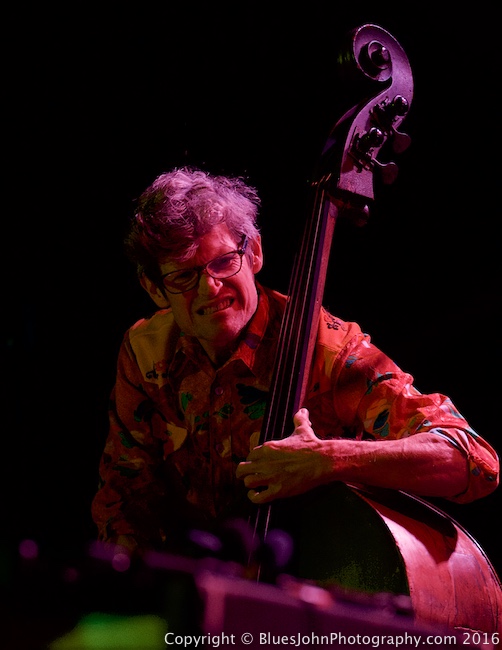 Nolatet, Star Theater, photo by John Alcala