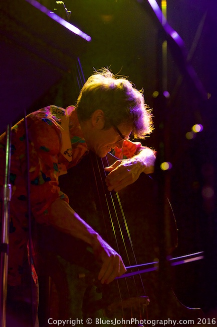 Nolatet, Star Theater, photo by John Alcala