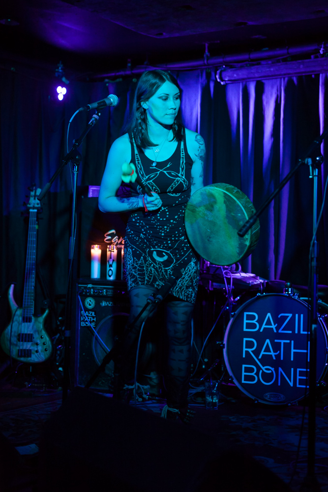 Two Shining Suns, The Liquor Store, photo by Blake Sourisseau