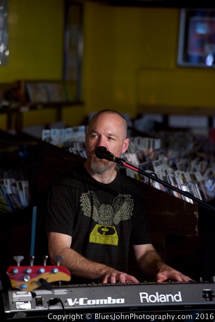 Curtis Salgado, Music Millennium, photo by John Alcala