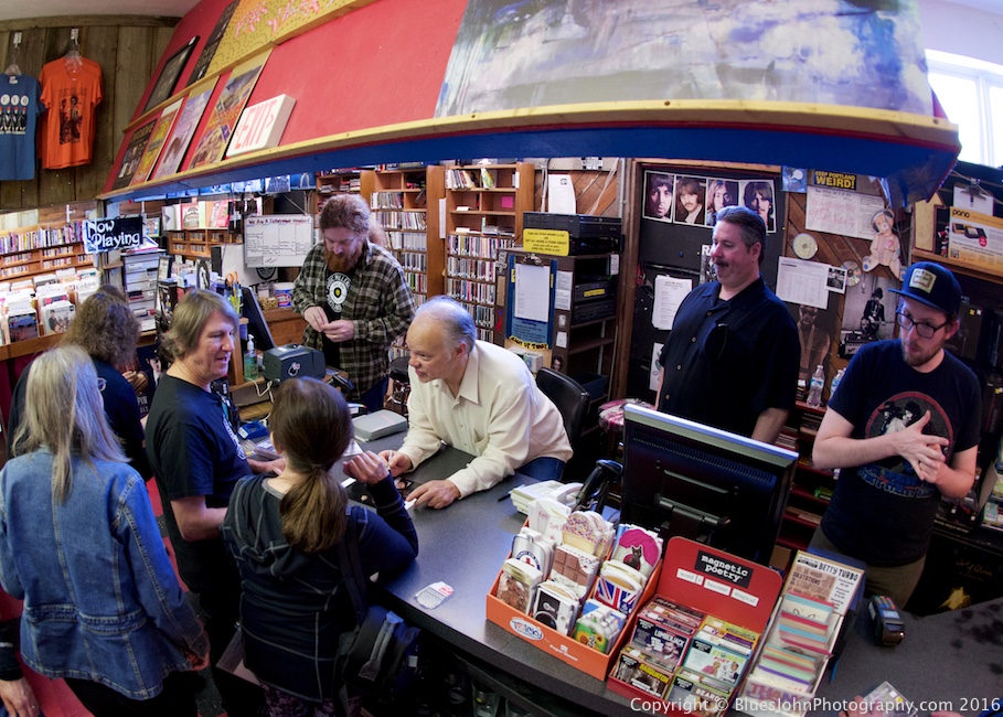 Curtis Salgado, Music Millennium, photo by John Alcala