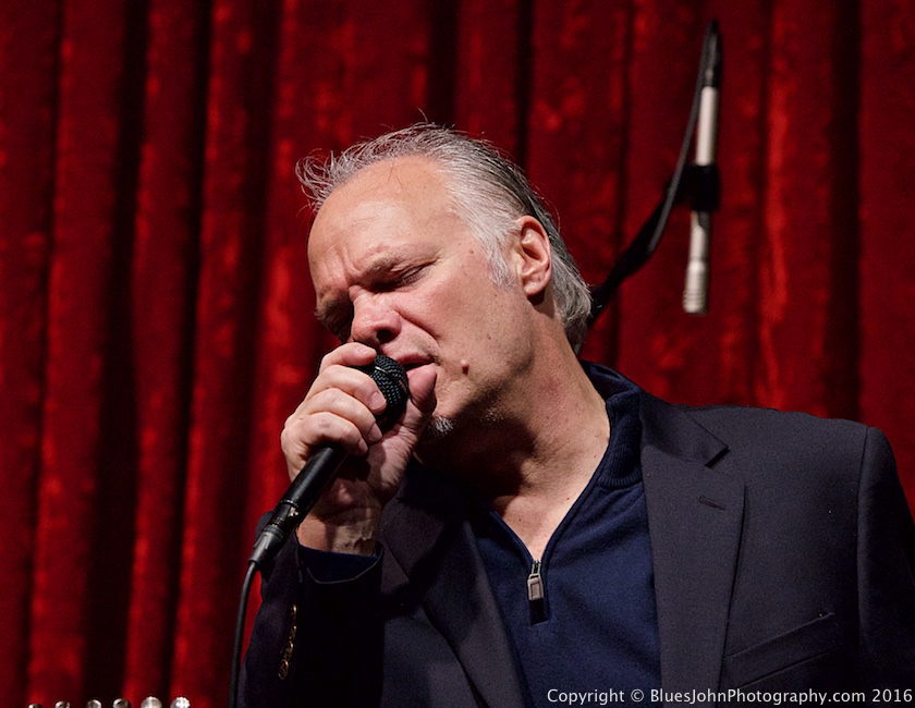 Curtis Salgado, Jimmy Mak's [CLOSED], photo by John Alcala