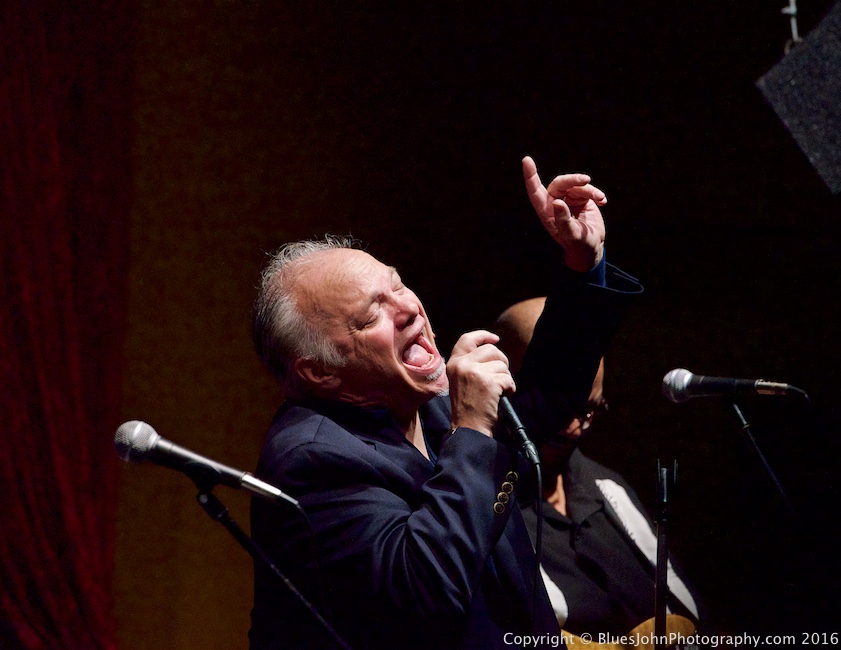 Curtis Salgado, Jimmy Mak's [CLOSED], photo by John Alcala