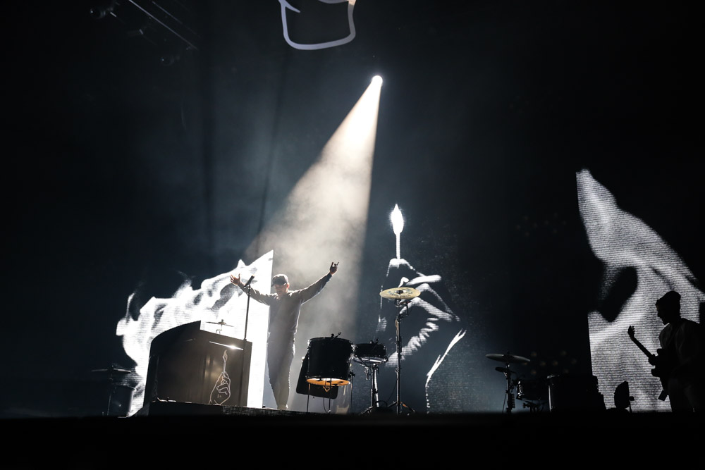 Macklemore, Veterans Memorial Coliseum, Rose Quarter, photo by Sydnie Kobza