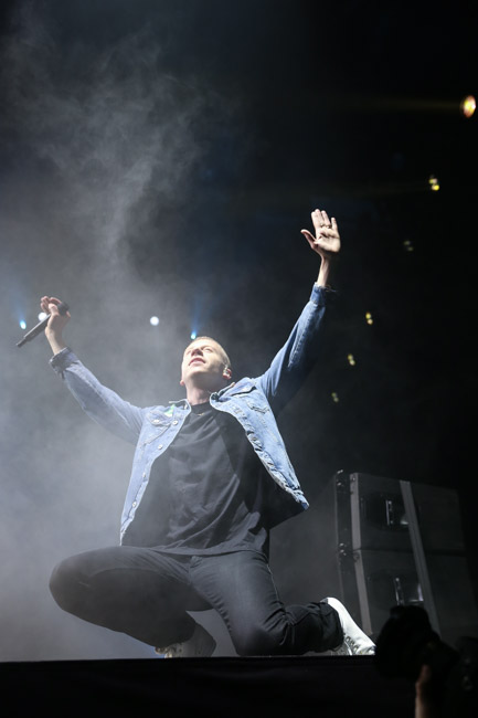 Macklemore, Veterans Memorial Coliseum, Rose Quarter, photo by Sydnie Kobza