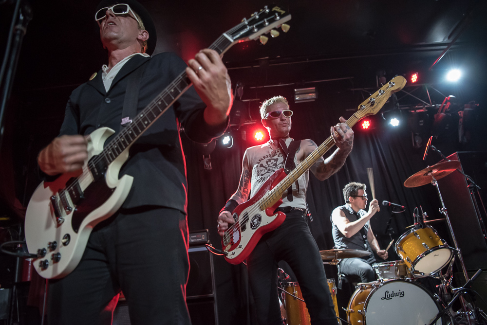 The Briefs, Dante's, photo by Miss Ellanea