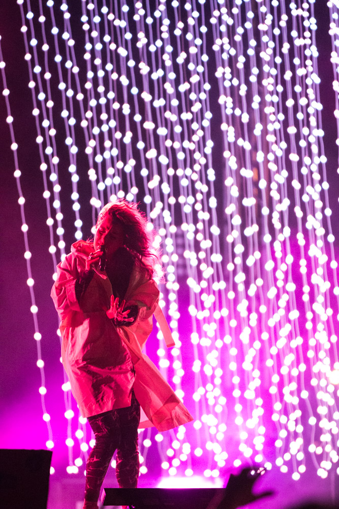 Purity Ring, Sasquatch! Festival, Gorge Amphitheatre, photo by Henry Novak