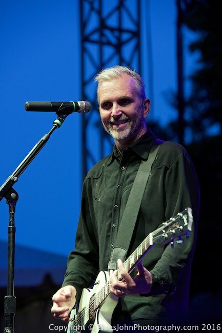 Everclear, Tom McCall Waterfront Park, KINK, photo by John Alcala
