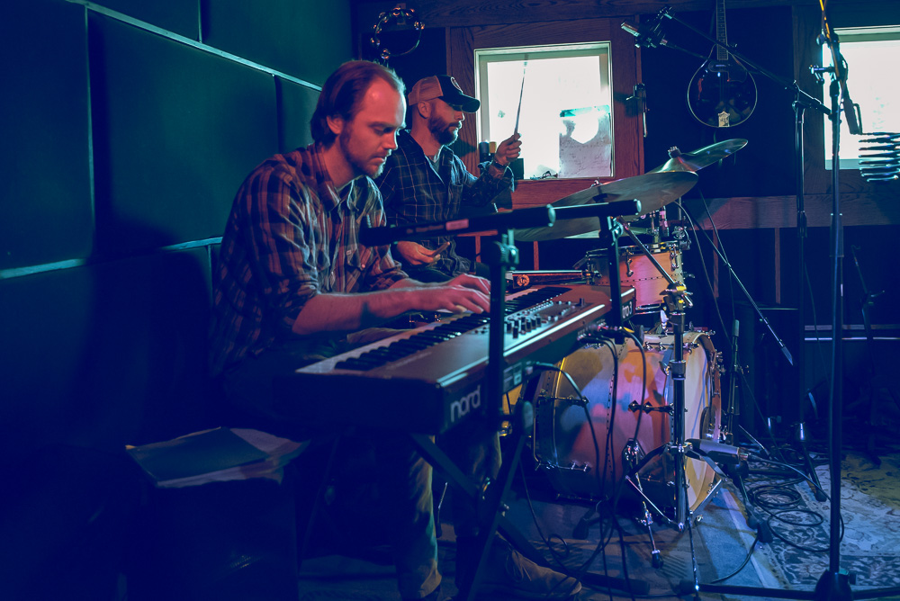 Elke Robitaille, Alberta Street Pub, photo by Miss Ellanea