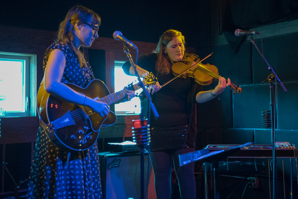Stephanie Strange, Alberta Street Pub, photo by Miss Ellanea