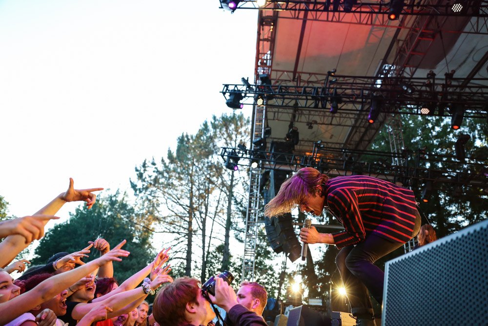 Cage The Elephant, Edgefield Amphitheater, photo by Sydnie Kobza