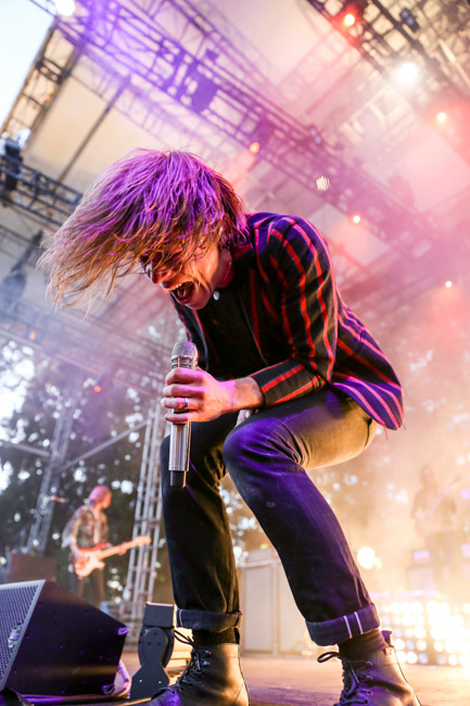 Cage The Elephant, Edgefield Amphitheater, photo by Sydnie Kobza