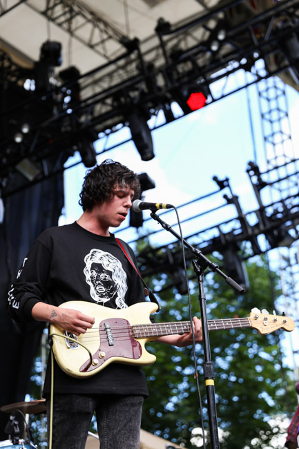 Twin Peaks, Edgefield Amphitheater, photo by Sydnie Kobza