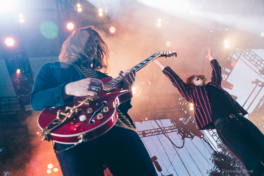 Cage The Elephant, Edgefield Amphitheater, photo by Veronica Rose