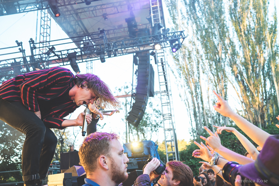 Cage The Elephant, Edgefield Amphitheater, photo by Veronica Rose