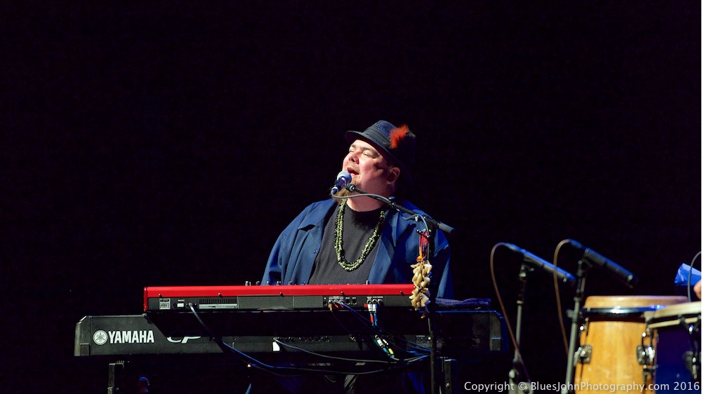 Marty Sammon, Hult Center, photo by John Alcala