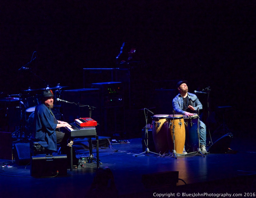 Marty Sammon, Hult Center, photo by John Alcala