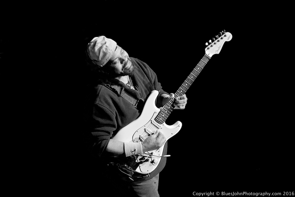 Buddy Guy, Edmonds Center for the Arts, photo by John Alcala