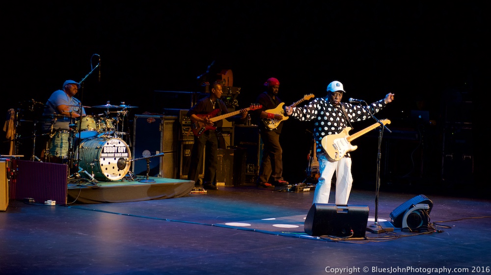 Buddy Guy, Edmonds Center for the Arts, photo by John Alcala