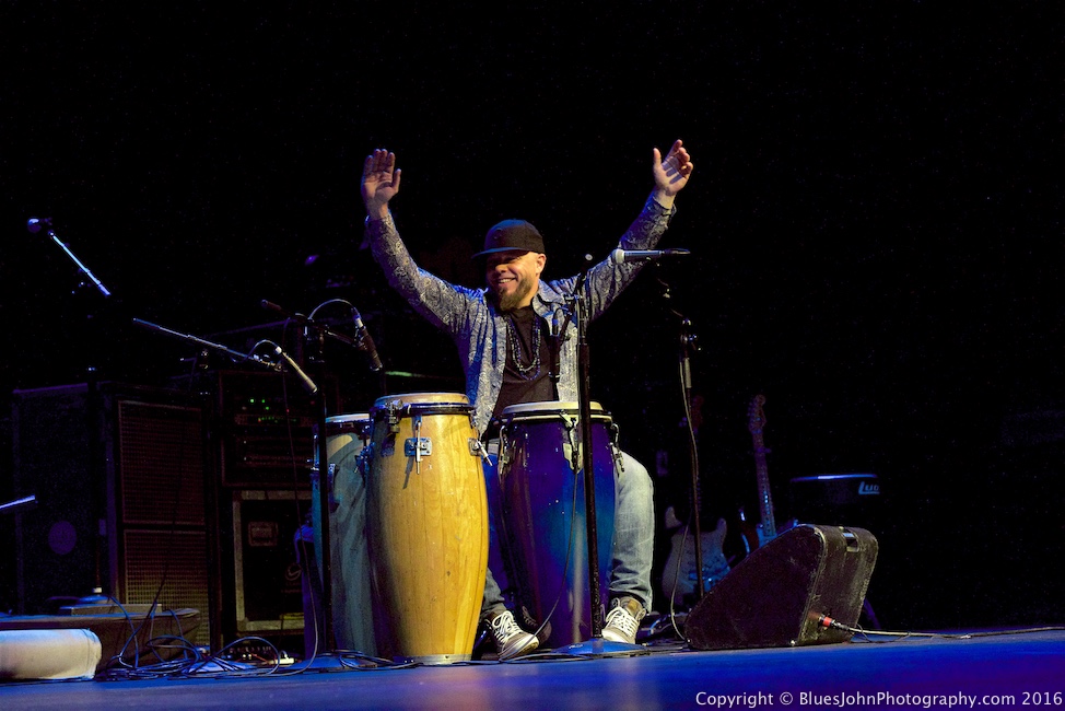 Marty Sammon, Edmonds Center for the Arts, photo by John Alcala