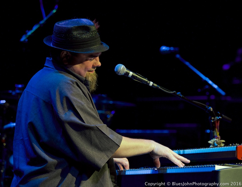 Marty Sammon, Edmonds Center for the Arts, photo by John Alcala