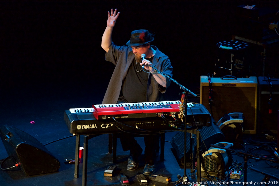 Marty Sammon, Edmonds Center for the Arts, photo by John Alcala