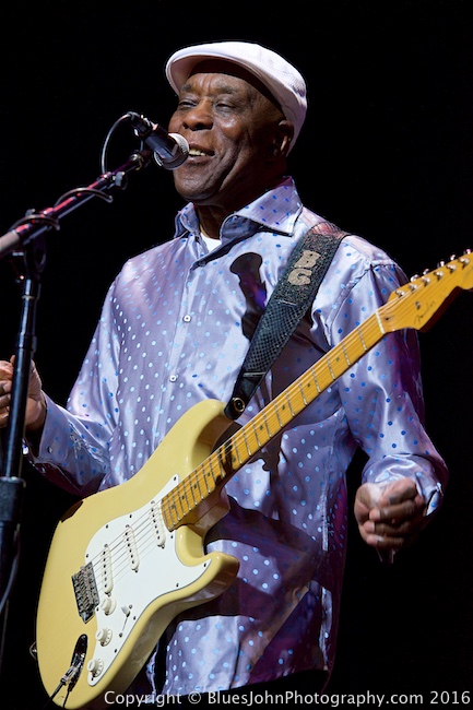 Buddy Guy, Pantages Theater, photo by John Alcala