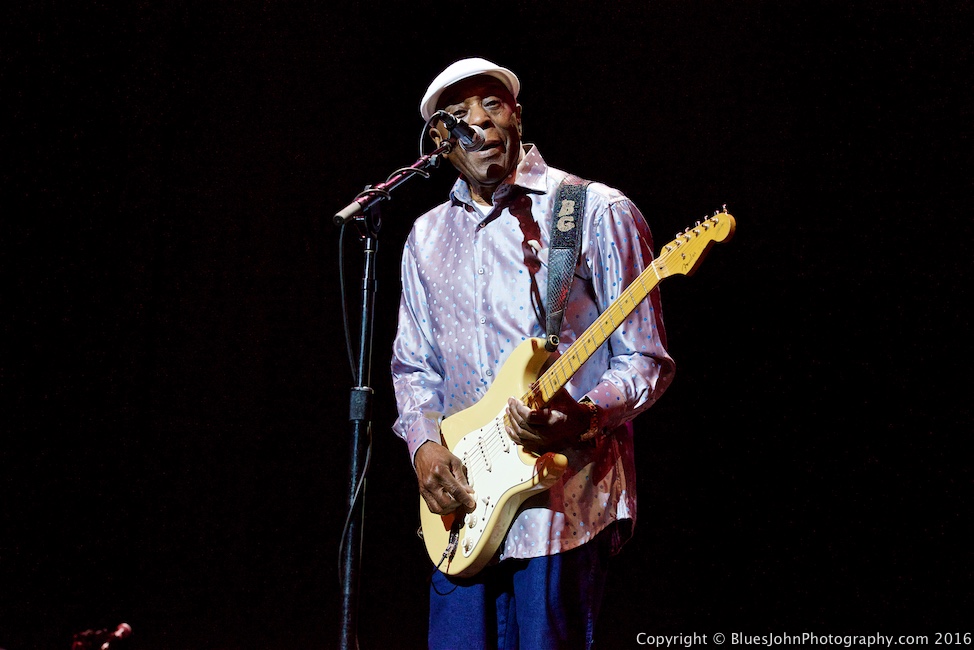 Buddy Guy, Pantages Theater, photo by John Alcala