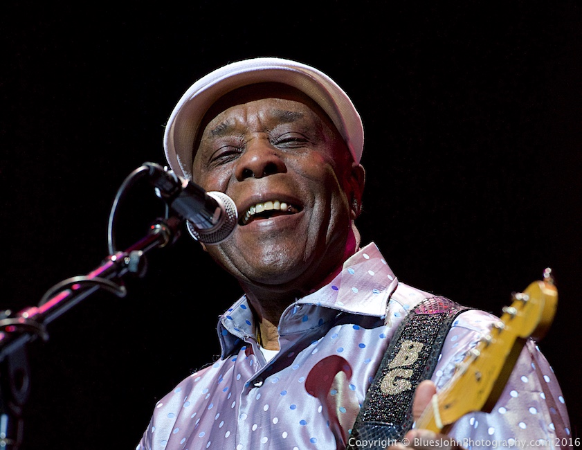 Buddy Guy, Pantages Theater, photo by John Alcala