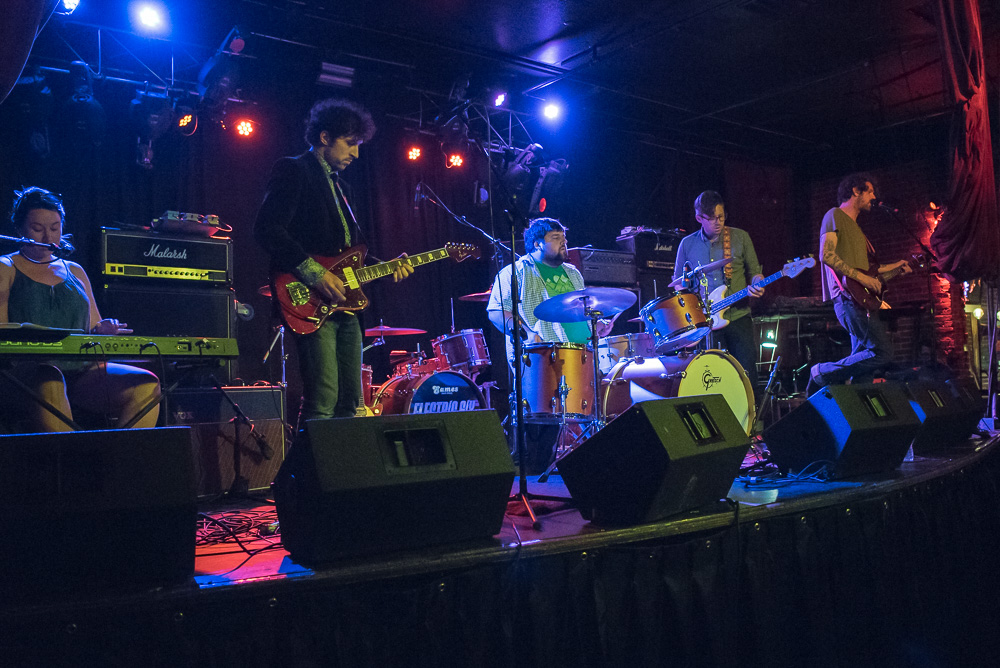 Câlisse, Dante's, photo by Miss Ellanea