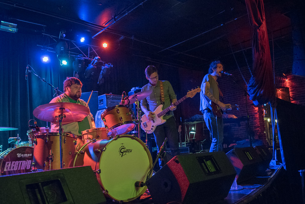 Câlisse, Dante's, photo by Miss Ellanea