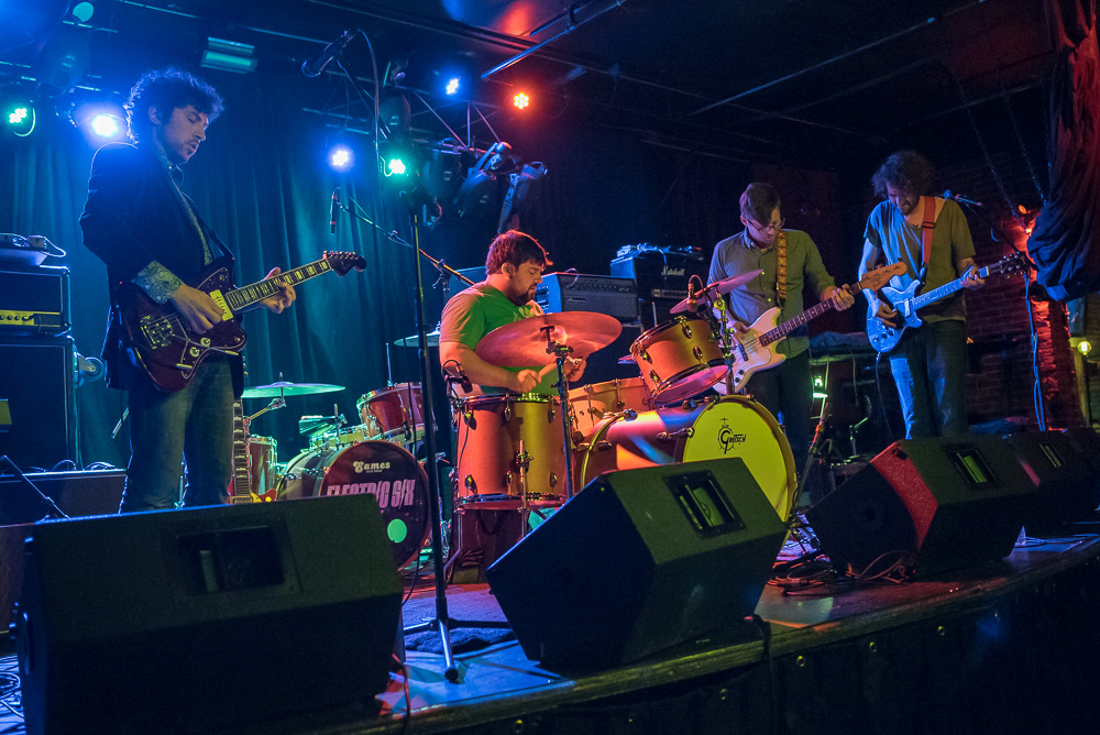 Câlisse, Dante's, photo by Miss Ellanea