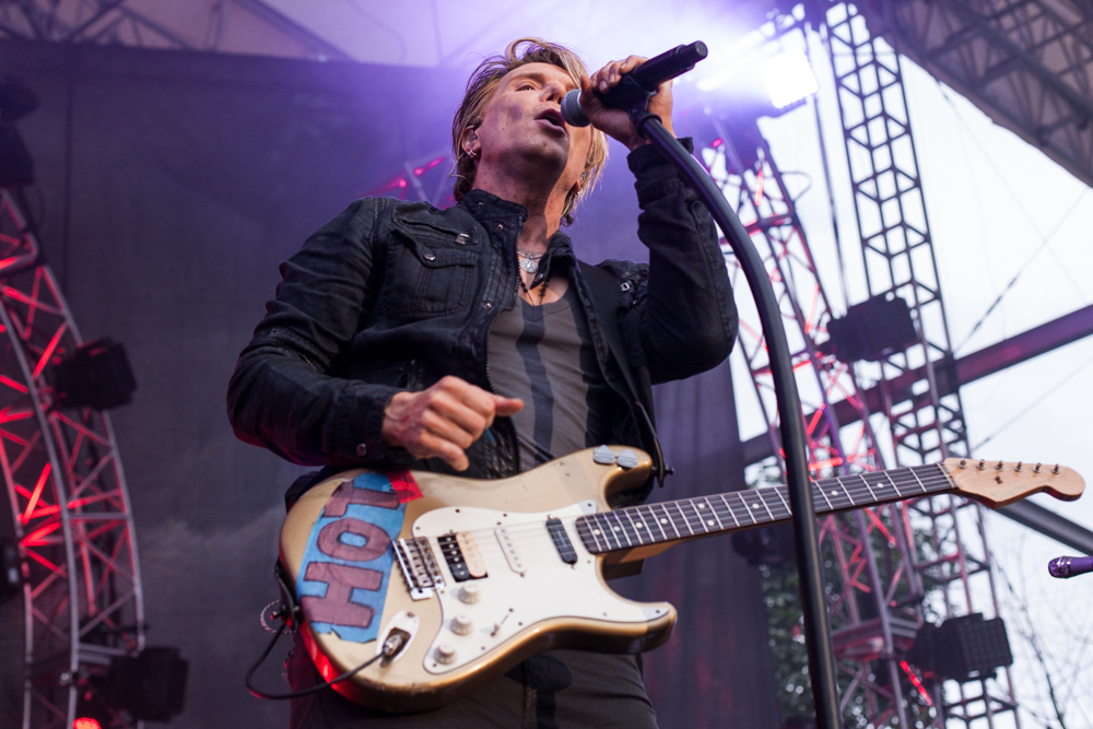 Goo Goo Dolls, Edgefield Amphitheater, photo by Blake Sourisseau