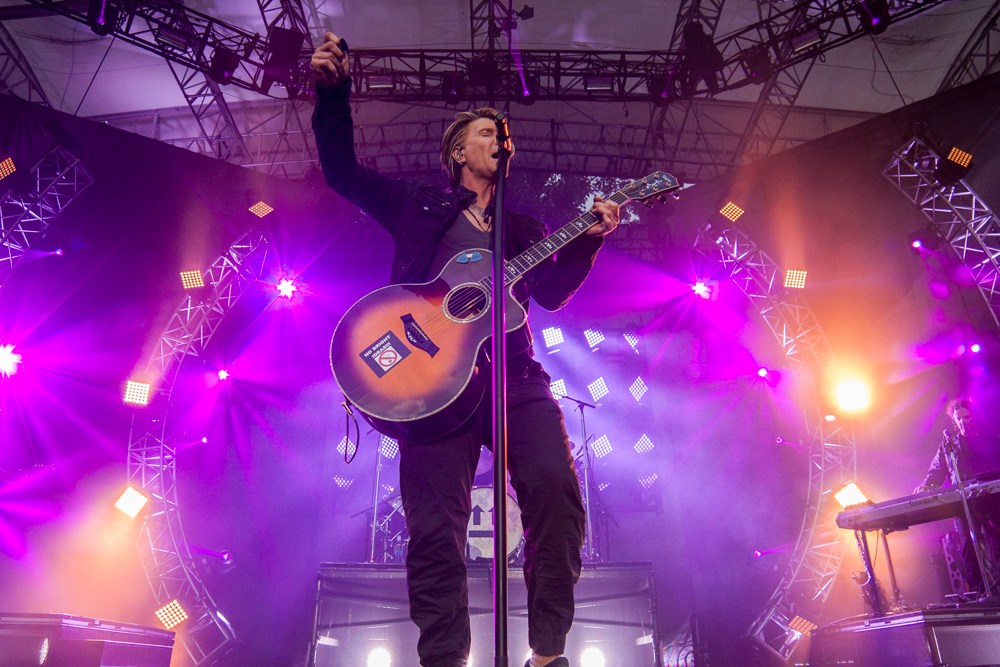 Goo Goo Dolls, Edgefield Amphitheater, photo by Blake Sourisseau