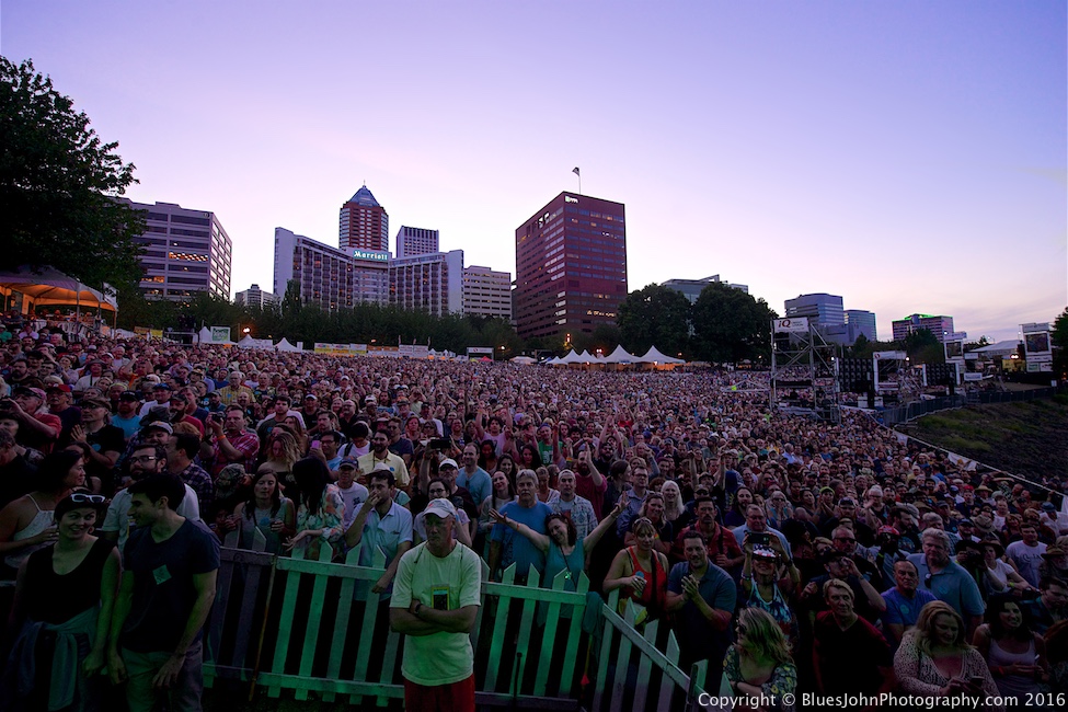 Waterfront Blues Festival, Tom McCall Waterfront Park, photo by John Alcala