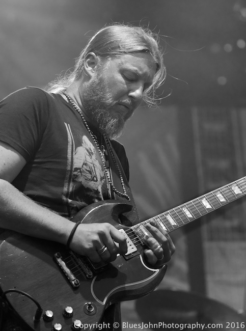 Tedeschi Trucks Band, Waterfront Blues Festival, Tom McCall Waterfront Park, photo by John Alcala