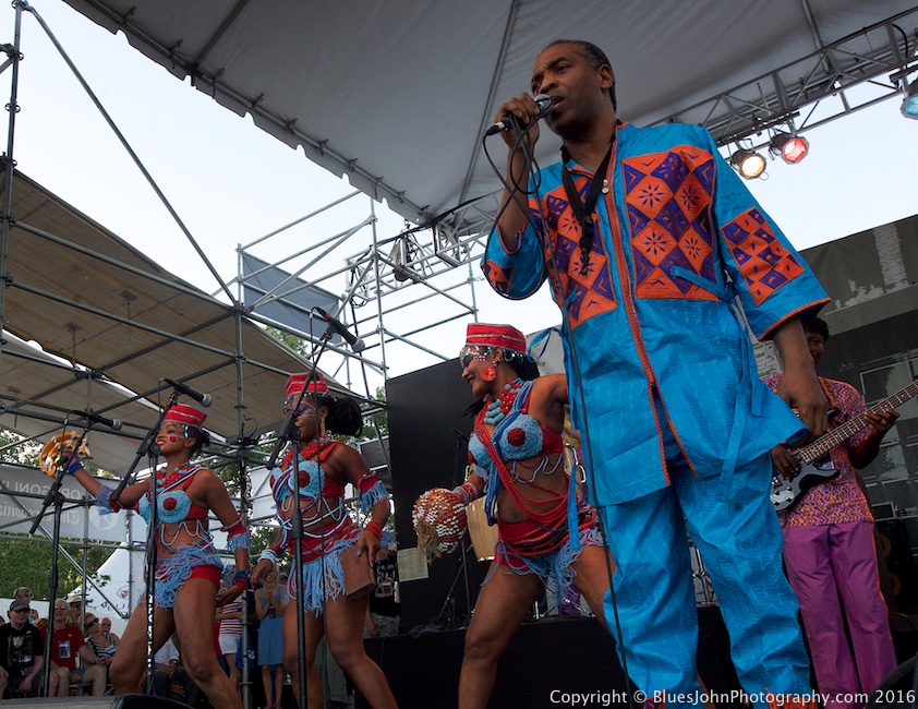Waterfront Blues Festival, Tom McCall Waterfront Park, photo by John Alcala
