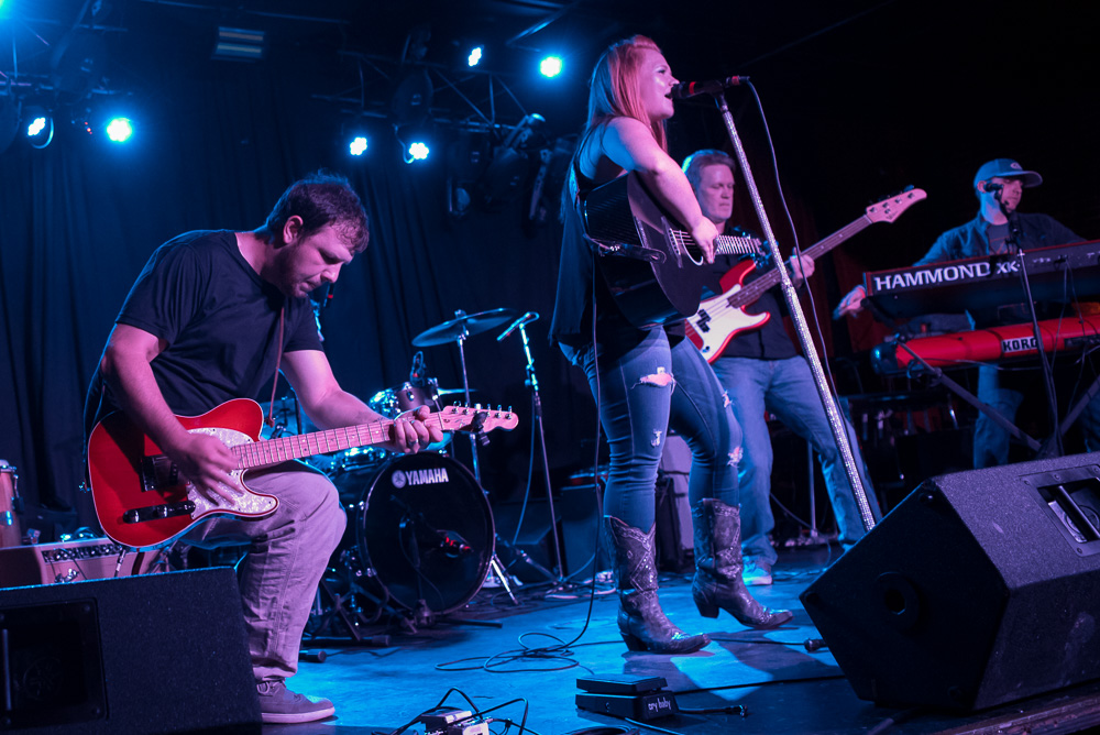 Hailey Verhaalen, Dante's, photo by Miss Ellanea